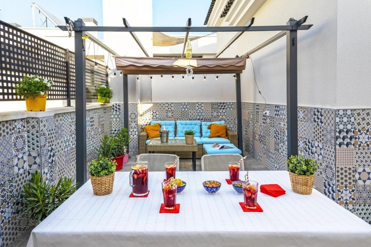 -Malagasunapts- Privateterrace Freeparking Pool Exterior photo